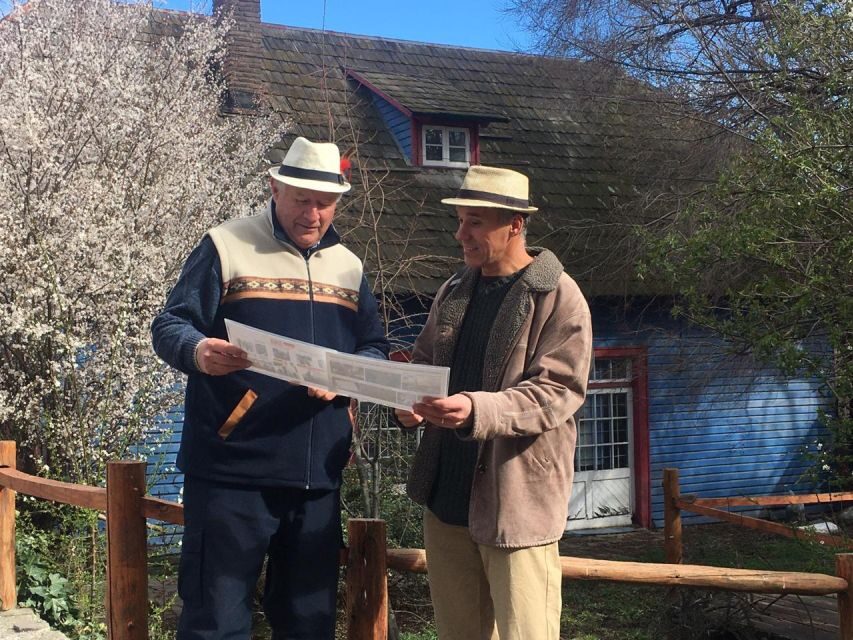 Bariloche: German Immigration and History Walking Tour - Ending with theories on German presence in Patagonia: separating stories from proof