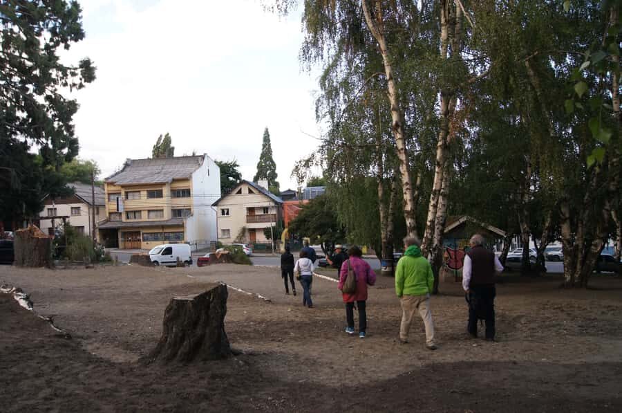 Bariloche: German Immigration and History Walking Tour - How the walking route really feels: 1 km, 90 minutes, and a bit of uphill