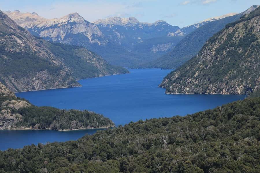 Bariloche: Half-Day Small Circuit Tour with Mount Campanario - Villa Tacul and Lago Escondido: calmer water between bigger stops