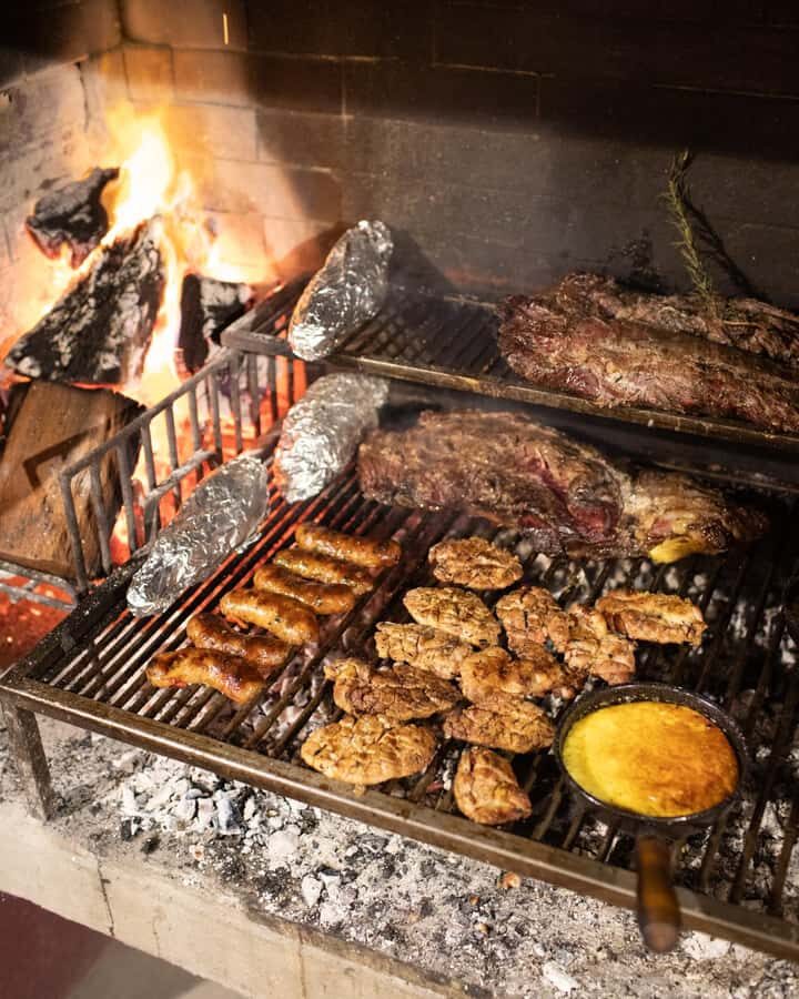 Buenos Aires: Authentic Argentine Asado BBQ with Live Music - Logistics Without Headaches: Meeting Point and What to Bring