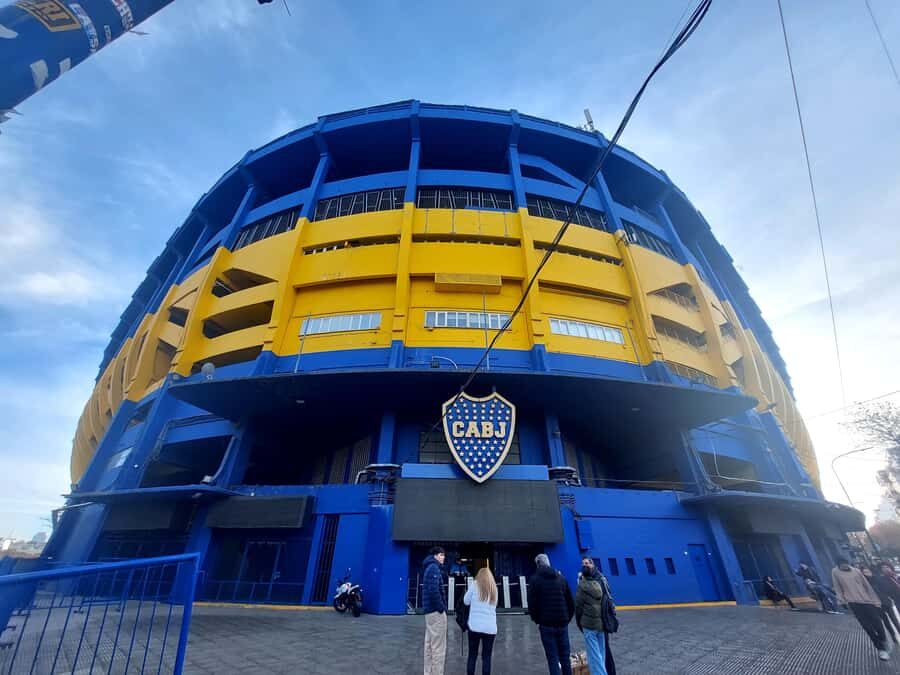 Buenos Aires: Boca Juniors and River Plate Football Tour - Boca Juniors at La Bombonera: South Stand Access and Real Club Lore