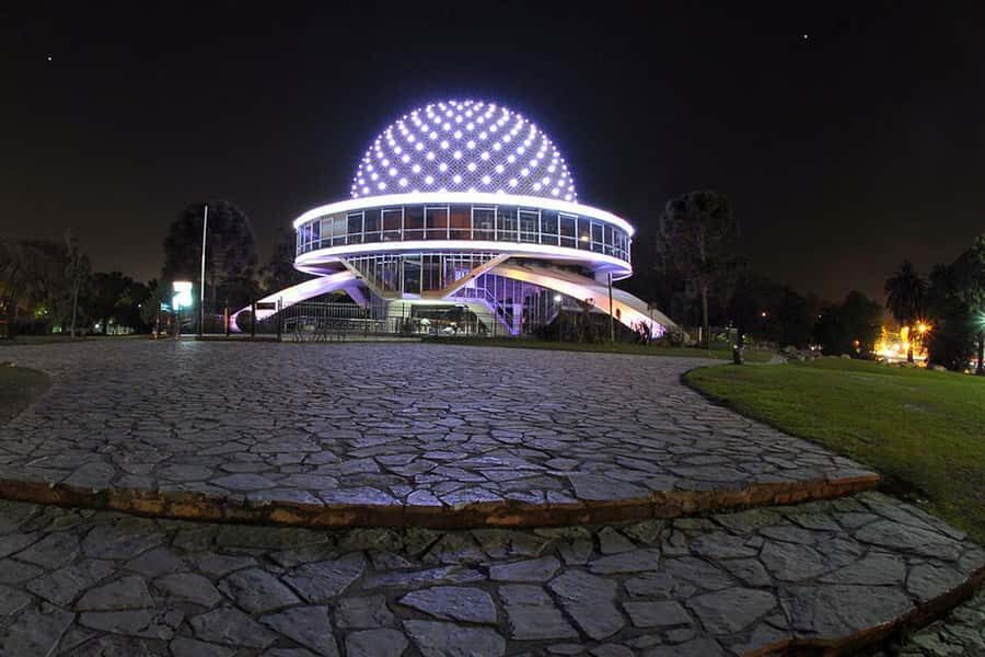 Buenos Aires by Night: Small Group City Tour - Plaza de Mayo Lights: Pink House, Obelisk, and Colon Theatre at Night