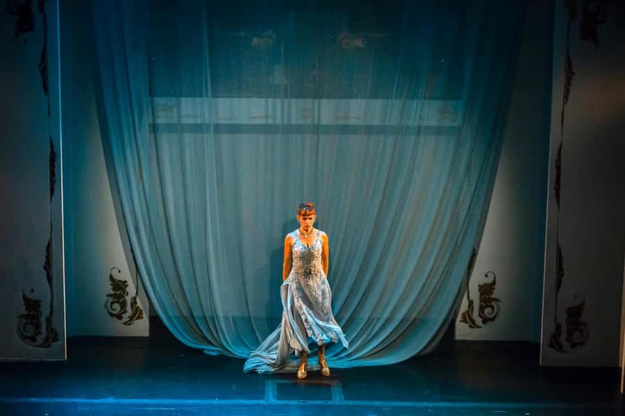 Buenos Aires: Café de Los Angelitos Tango Show & Dinner - Should you book Café de los Angelitos Tango Show & Dinner?