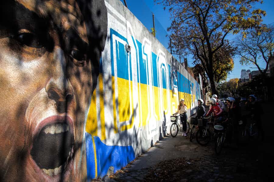 Buenos Aires: Full Day Bike Tour with Lunch - San Telmo to La Boca: Old Streets, Football Heat, and Color at Caminito