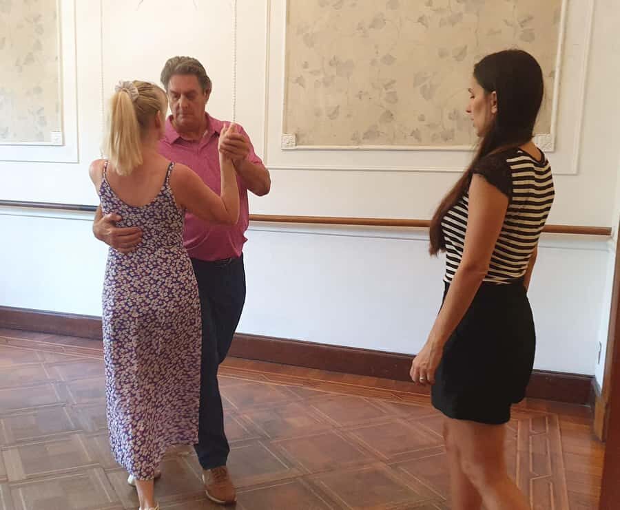 Buenos Aires: Group tango class with mate and snacks - Who this is best for in Buenos Aires