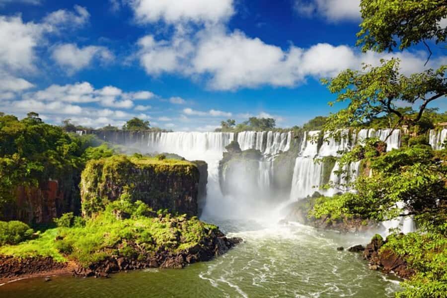 Buenos Aires: Iguazu Falls Private Tour with Flights - Arriving in Iguazu: you start moving right away