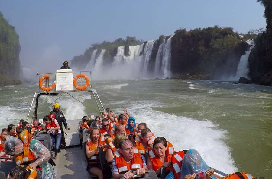 Buenos Aires: Iguazú Falls with Boat Ride & Optional Flight - How the one-day plan from Buenos Aires stays doable