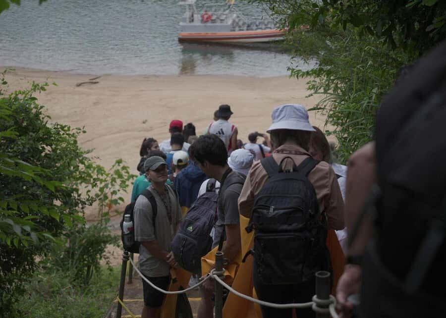 Buenos Aires: Iguazú Falls with Boat Ride & Optional Flight - Devil’s Throat views: why this stop is the whole point