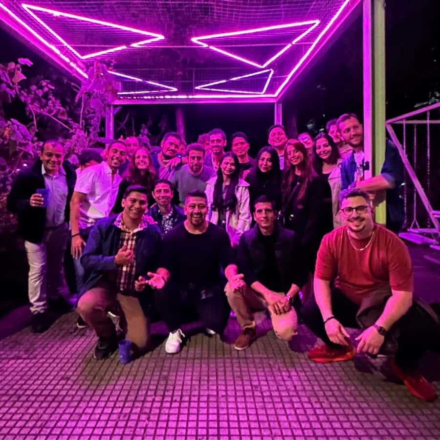 Buenos Aires Nightlife: Party Like a Local - Friday in Palermo: reggaeton with Cobra, Rabieta, and Cruza Polo