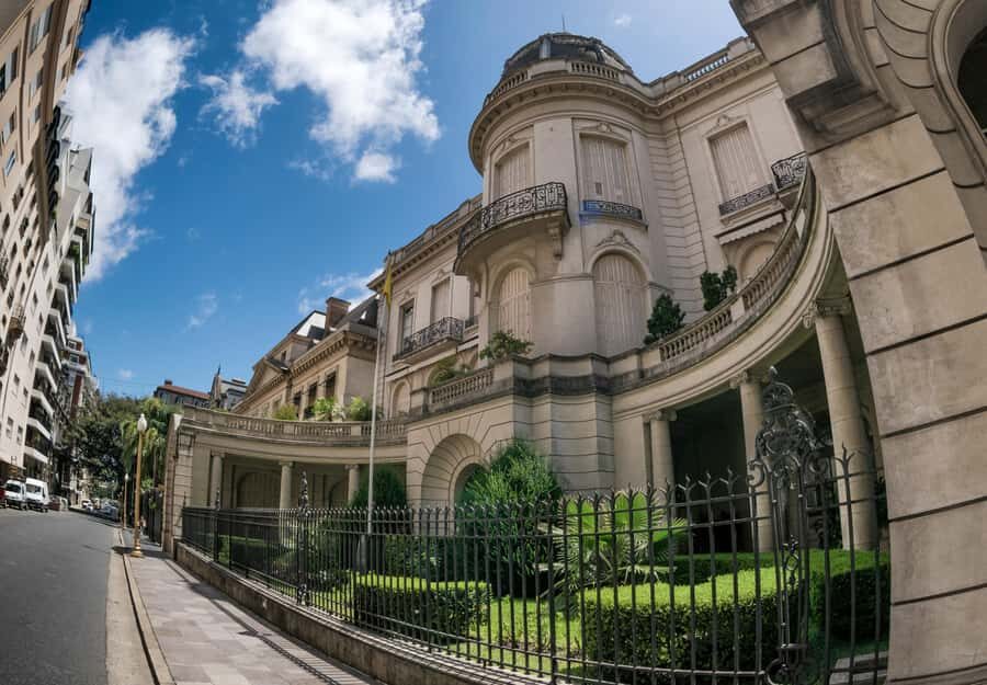 Buenos Aires: Recoleta and Retiro Tip Based Walking Tour - Plaza Alvear and the Church of Our Lady of Pilar: a calm ending with major landmarks nearby