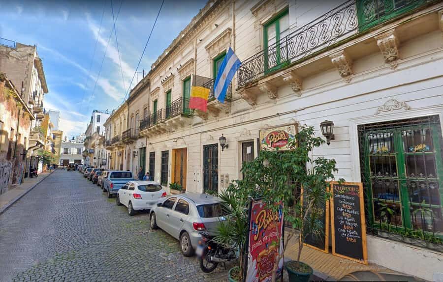 Buenos Aires: San Telmo and Market Guided Walking Tour - The Argentine flag creator stop plus the foundation storyline