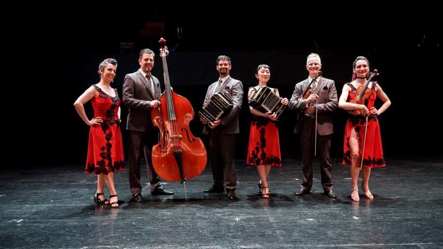 Buenos Aires: Tango Show at Tango Porteño & Optional Dinner - Buying a tango night: what you’re really paying for