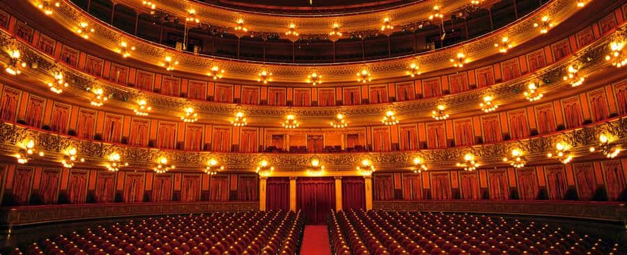 Buenos Aires: Teatro Colon Guided Tour - Guides, audio, and group size: what to do so you can hear