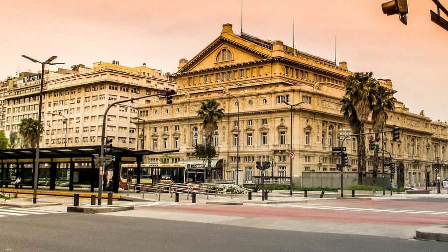 Buenos Aires: Teatro Colon Guided Tour - Best times to go and how to plan around the day