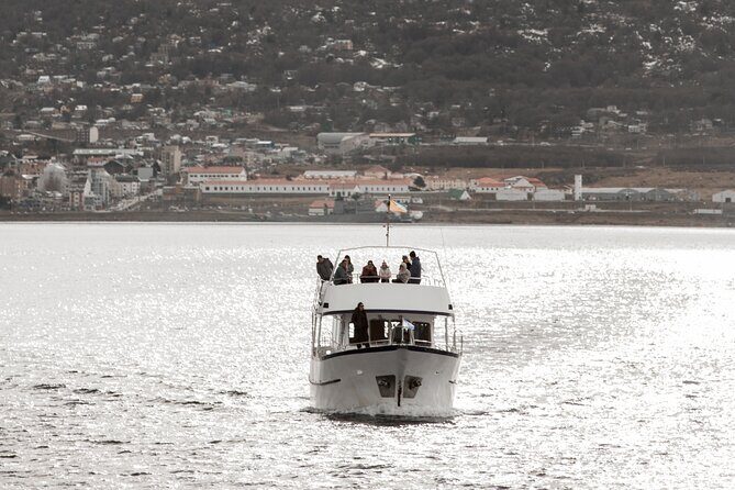 Catamaran Tour through the Beagle Channel and Penguins in Isla Martillo - Faro Les Eclaireurs and the SS Monte Cervantes shipwreck