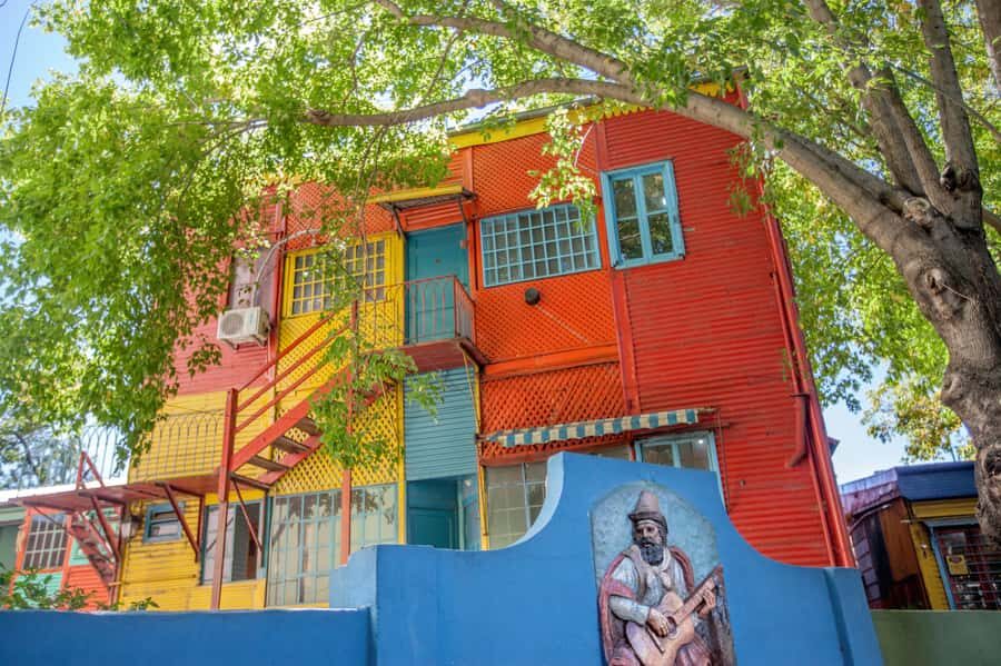 Classic City Tour of Buenos Aires: Neighborhoods and Emblems - San Telmo: narrow streets and the feel of older Buenos Aires