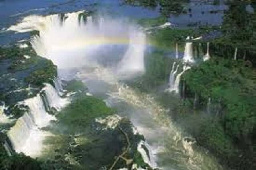 Explore Iguazu Falls in Brazil: An Unforgettable Experience - Brazilian-side Iguazu: the view you keep thinking about