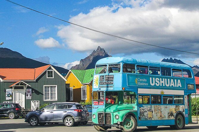 Exploring Ushuaia: Double Decker Bus Tour - Why this short Ushuaia tour is so useful