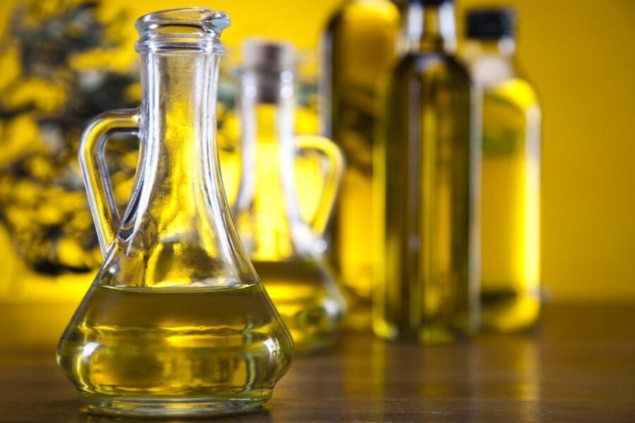 Extra Virgin Olive oil tasting - Finding the meeting point at Corredera market (and why it matters)