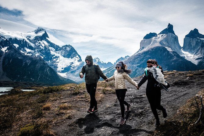 From El Calafate: Full-Day Tour to Torres del Paine - Getting Through Customs the Practical Way (Argentina to Chile, then back)