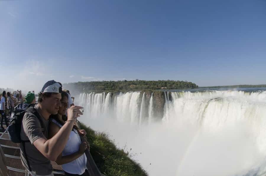 From Foz do Iguaçu: Argentinean Falls Tour with Pickup - Why the Argentine Iguazú Falls feel worth the trip