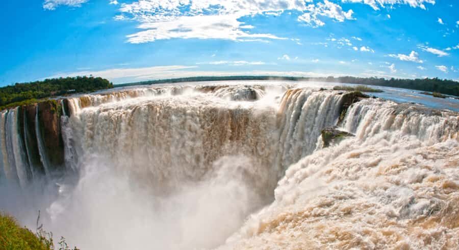 From Foz do Iguaçu: Argentinian Iguazu Falls with Ticket - Visitor Center first: where the park story actually begins