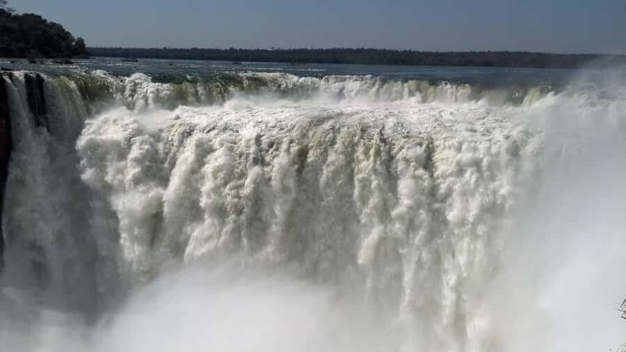 From Foz do Iguaçu: Iguazú Falls Boat Ride Argentina - Key things to know before you go