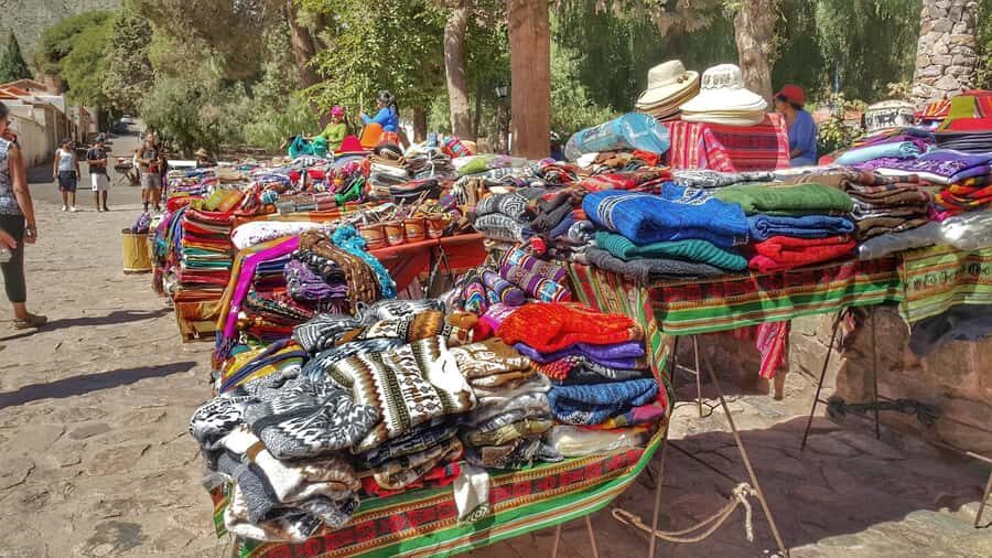 From Jujuy: Salinas Grandes, Purmamarca & Los Colorados Hike - What to bring so the day feels comfortable (and not stressful)