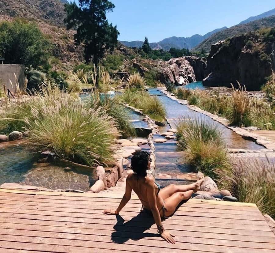 From Mendoza: Premium Spa Day at the Cacheuta Hot Springs - Arrival at Termas Cacheuta: check-in, robe setup, and queue management