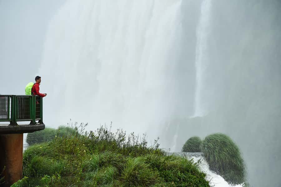 From Puerto Iguazu: Half-Day Brazilian Falls Excursion - Transport comfort and the logistics that can slow you down