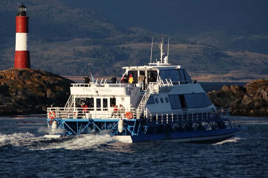 From Ushuaia: Beagle Channel Catamaran Tour - Practical travel tips so you get the most from the loop