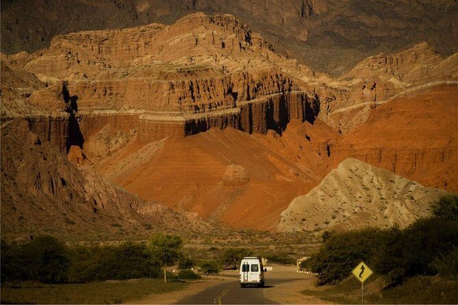 Full-day Cafayate, Lerma Valley, and Wine Tasting from Salta - Morning logistics: the 7:00 am start and pickup rhythm