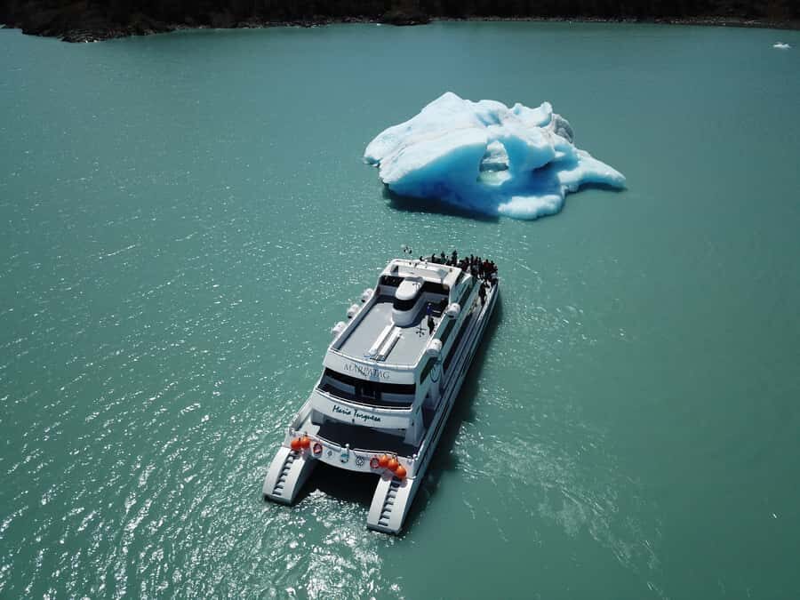 Gourmet Glacier Cruise & Footbridges of Perito Moreno - Glaciarium Museum: understanding what you’re looking at