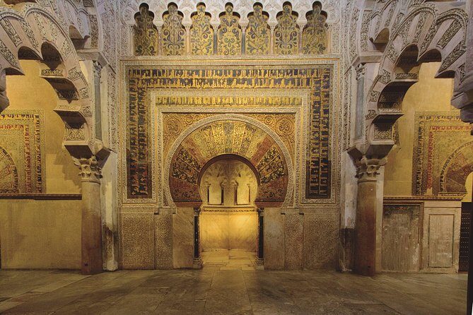 Guided tour of the Mosque with entrance included - A 1-hour guided entrance to the Mezquita Cathedral de Córdoba