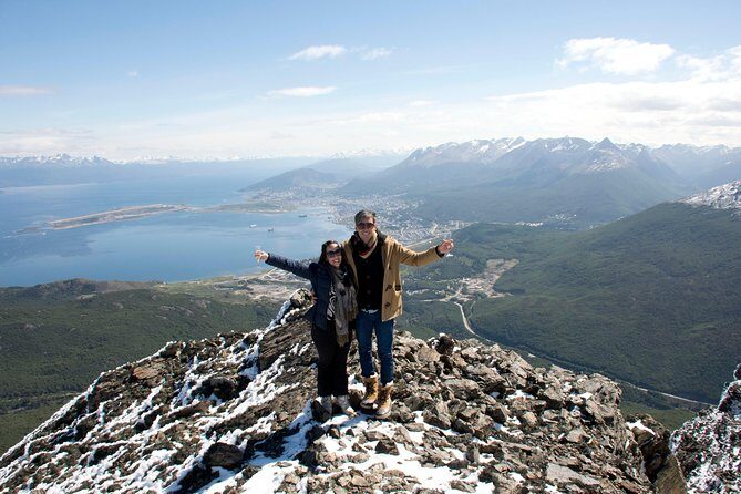 Helicopter Overflight - Landing in the Cordillera - A30 - Why This Helicopter Flight Works So Well in Ushuaia