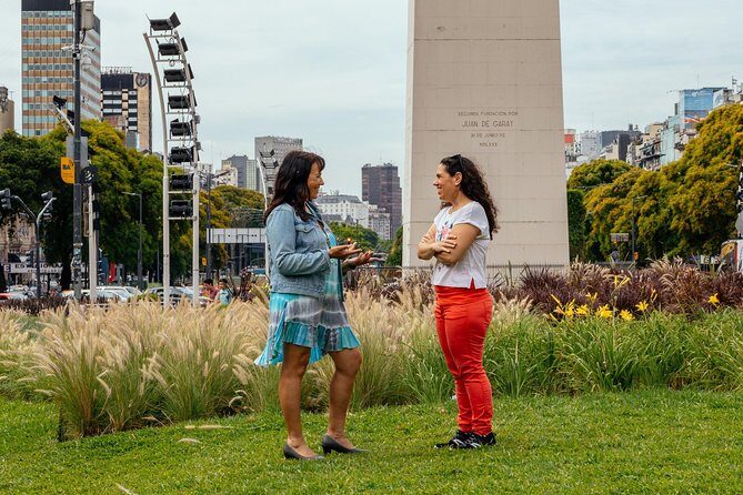 Highlights & Hidden Gems With Locals: Best of Buenos Aires Private Tour - Plaza Dorrego and Pasaje de la Defensa: performers and bohemian angles
