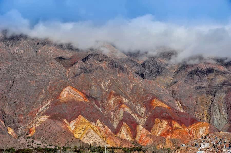 Hornocal: Tour of the 14 Colors Mountain & Humahuaca´s Gorge - Hornocal’s 14 colors: the geology behind the spectacle