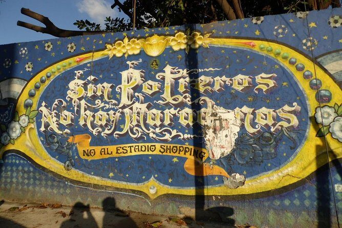 La Boca, a collective creation: Port, immigrants, arts and football - Plazoleta Bomberos Voluntarios de La Boca: street art you can actually interpret