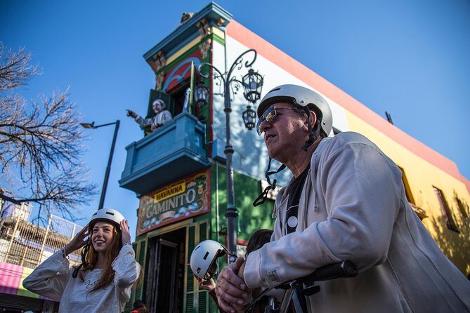 La Boca and City Center Bike Tour - Entering Buenos Aires by bike lane logic