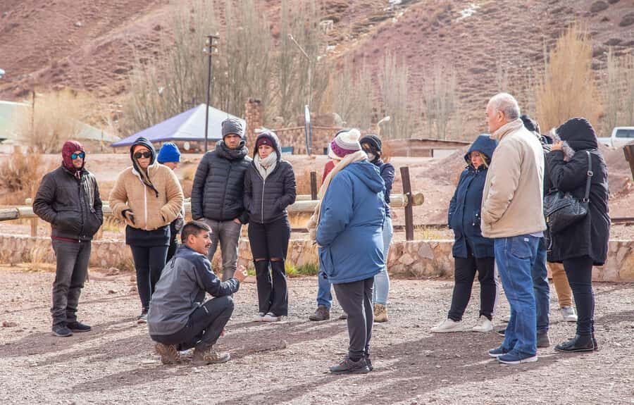 Mendoza: Aconcagua, Uspallata & Puente del Inca Day Trip - Las Cuevas: European-Style Andes Town and Cristo Redentor at 4,200m (Seasonal)