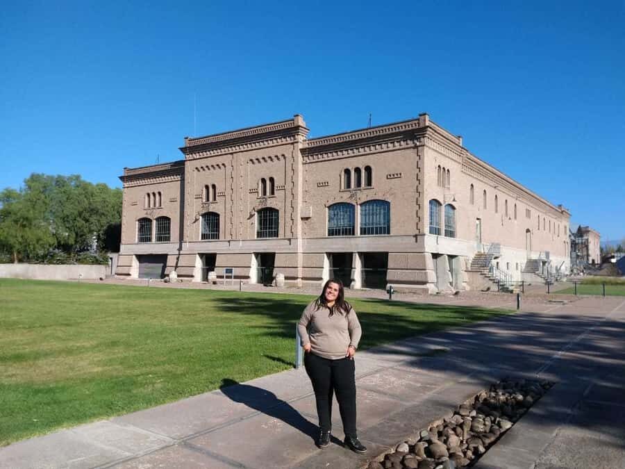 Mendoza: Full Day Wine Tour with 3 Course Lunch - Two Winery Visits and Tastings: Getting the Most From the Pour