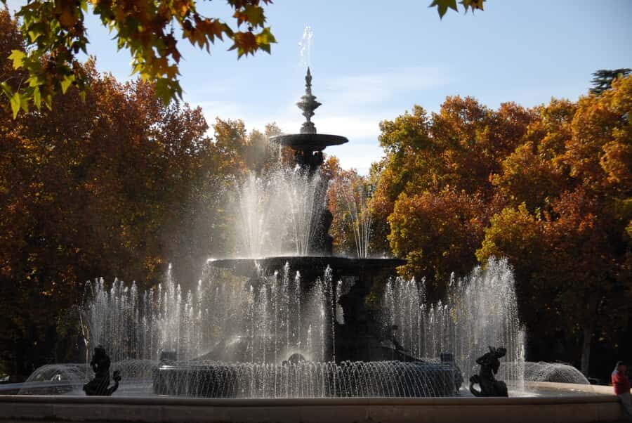 Mendoza: Half-Day Sightseeing City Tour - Jesuit Ruins of San Francisco (1716–1731): Architecture With a Time Stamp