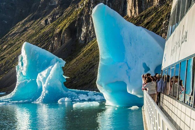 Perito Moreno boat tour from El Calafate: Glaciares Gourmet - The catamaran experience: deck space, wind, and VIP viewing