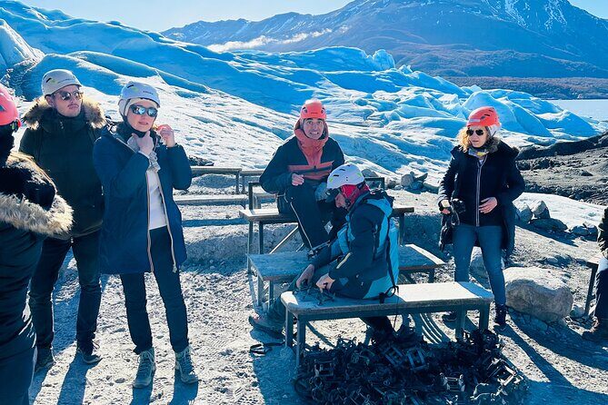 Perito Moreno Full Day Minitrekking with Transfer and Walkways - First contact at El Calafate: a smooth start to a long day