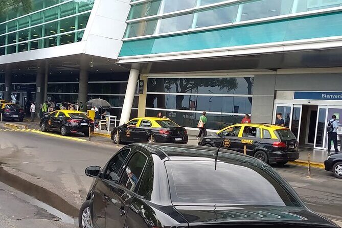 Private Airport Transfer In or Out: Aeroparque (AEP)–Buenos Aires - Quick take: AEP transfers that run on WhatsApp