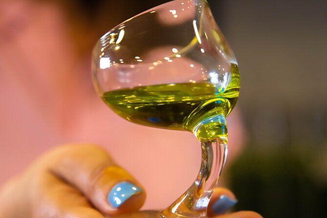 Private Tasting of Olive Oil in Córdoba - Who should book this olive oil tasting in Córdoba?