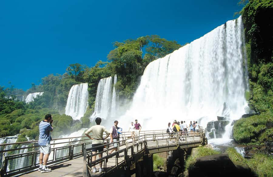Puerto Iguazú: Iguazú Falls Adventure with 4WD & Boat Ride - Puerto Macuco boat ride: six kilometers of canyon approach