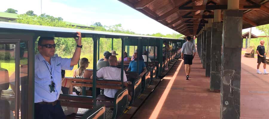 Puerto Iguazu: Iguazu Falls Argentinian Side Full-Day Tour - The ecological train (included) and how it saves your energy