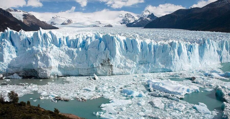 Puerto Natales: Day Trip to Perito Moreno Glacier Argentina - Entrance fee reality: AR$45,000, Argentine pesos, and card limits