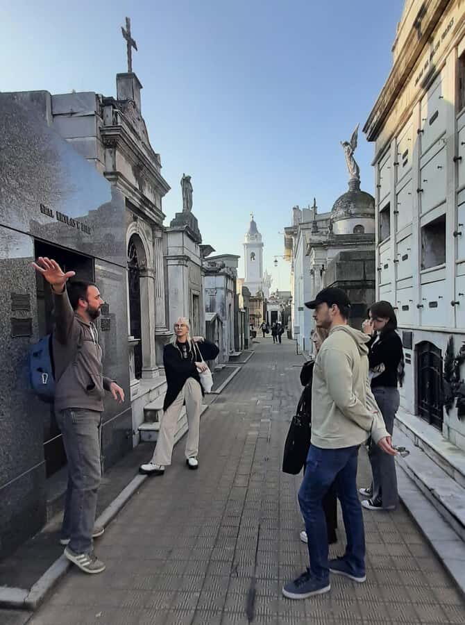 Recoleta Cemetery - Small Group Tour of History & Secrets - Meet Outside the Cemetery: Getting There Without Stress
